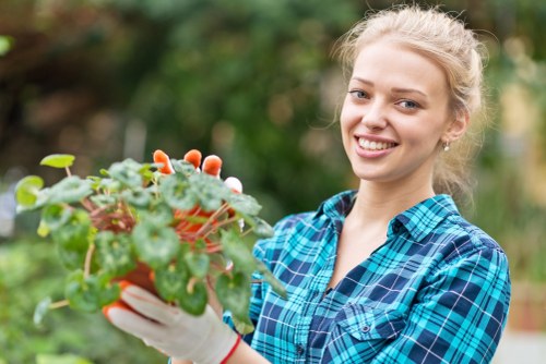 Modern slavery statement introduction for Gardeners Leaves Green