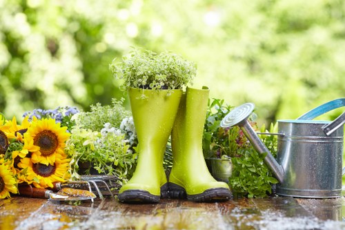 Professional gardening safety and site awareness in Leaves Green